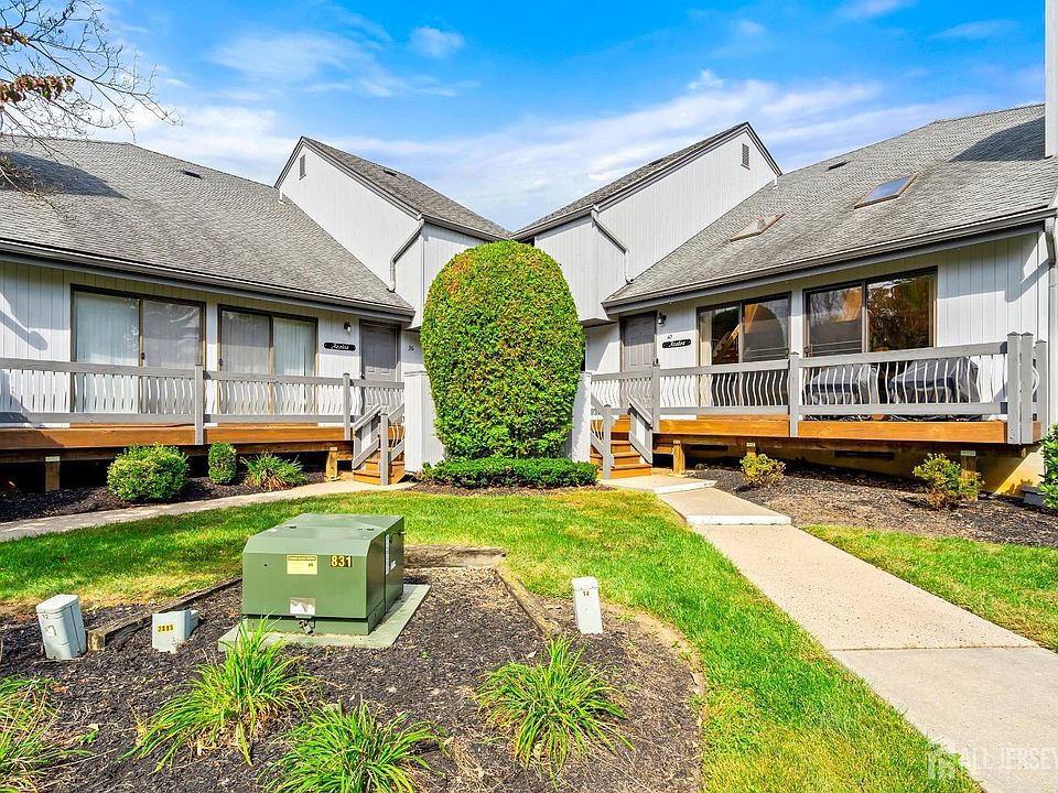 Sciuscia シューシャ 40 AZELEA 40 Azalea Ct, Monmouth Junction, NJ 08852 | Zillow