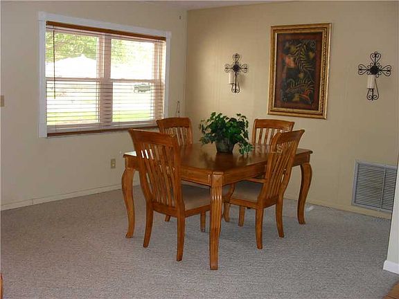 3rd image of 6455 Mockingbird Ln S
