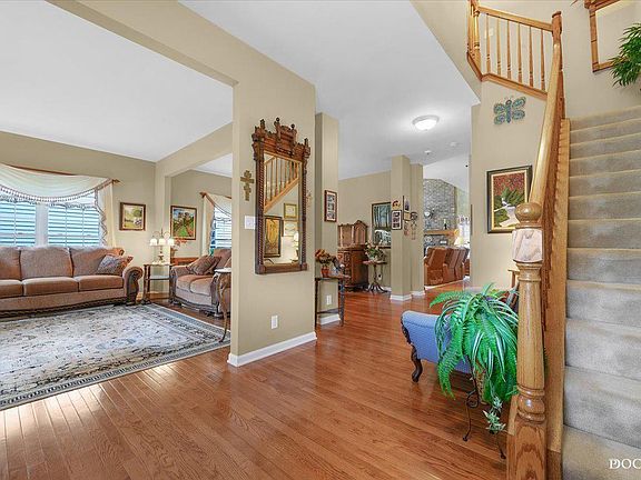 5th image of 39W347 Herrington Blvd