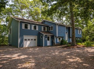 91 Beach Plum Rd, Narragansett, RI 02882