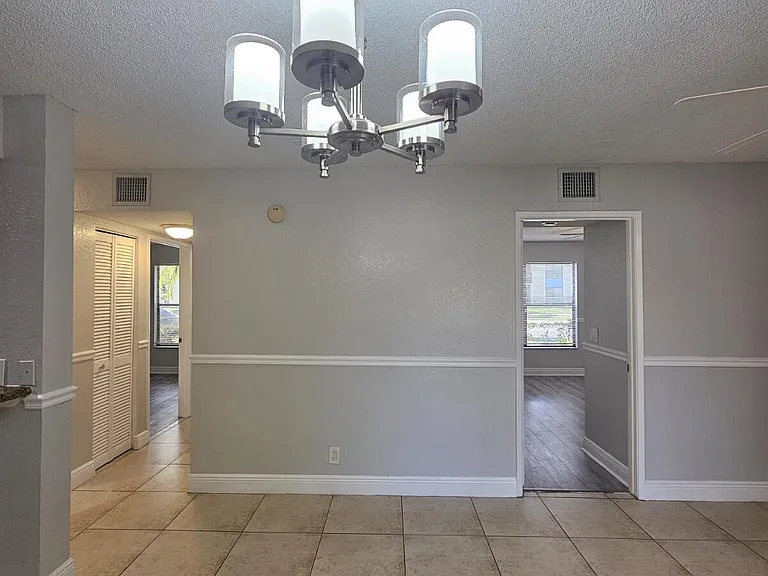 1700 Windorah Way #A — Photo 3