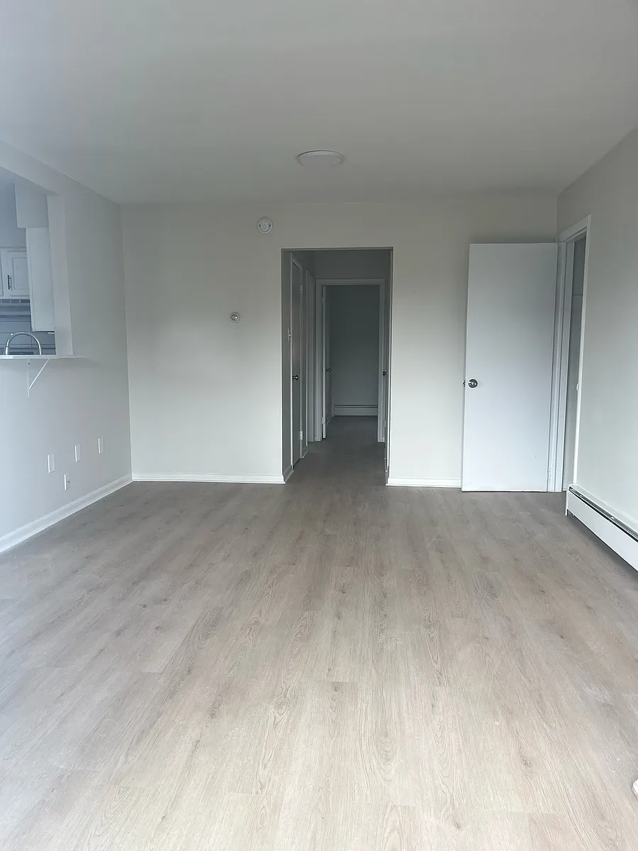 Building Photo - 2305 Murray Ave #15