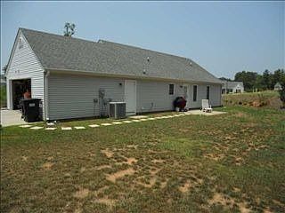 2nd image of 102 Spanish Moss Dr