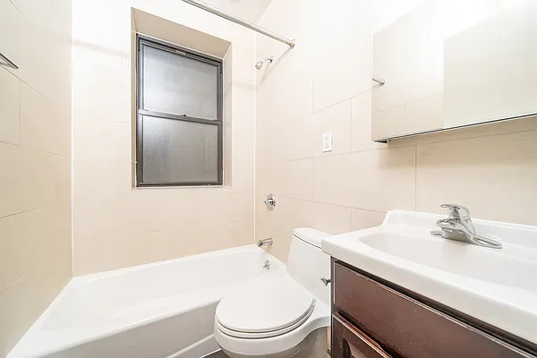 Rented by Living New York | media 5