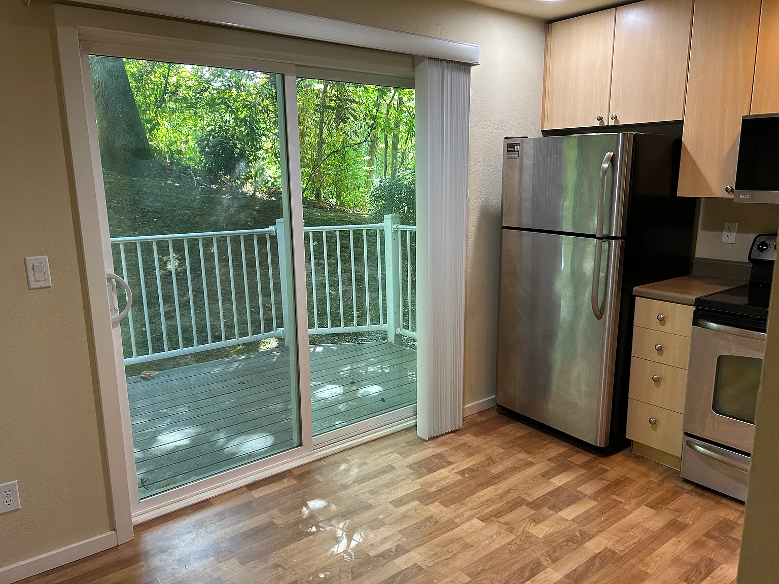 2 bed, 2.5 bath, 1100 sqft, $2,545 — Photo 4