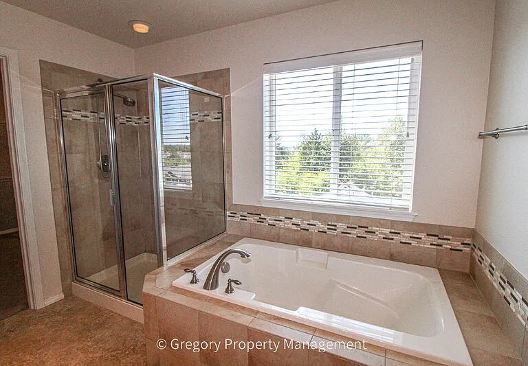 22924 42nd Dr SE — Photo 30