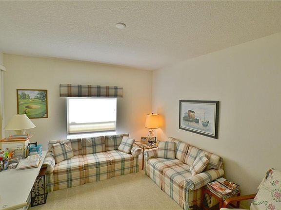 4th image of 4299 Ashton Club Dr