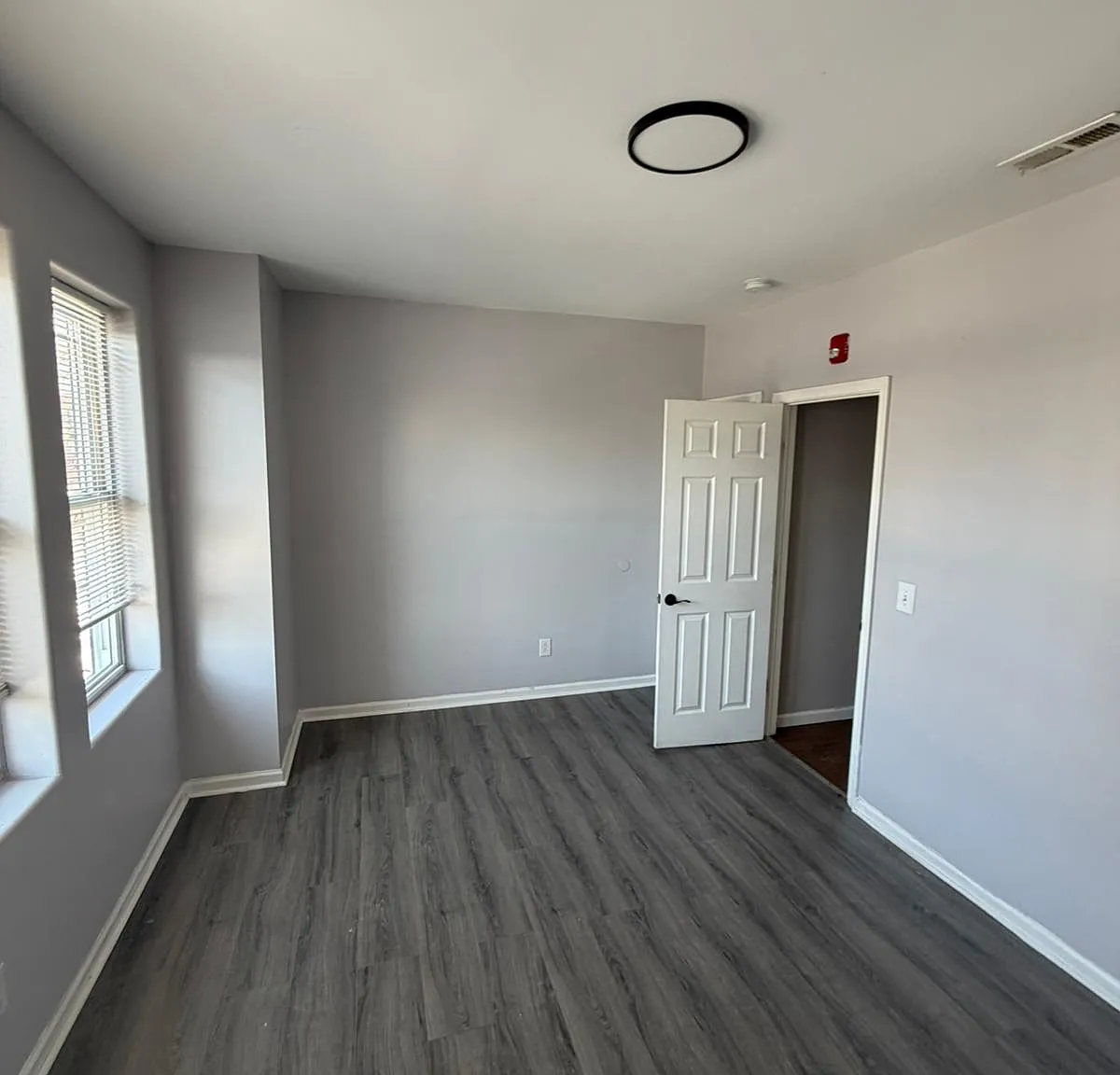 2 bed, 1578 sqft, $990 — Photo 3
