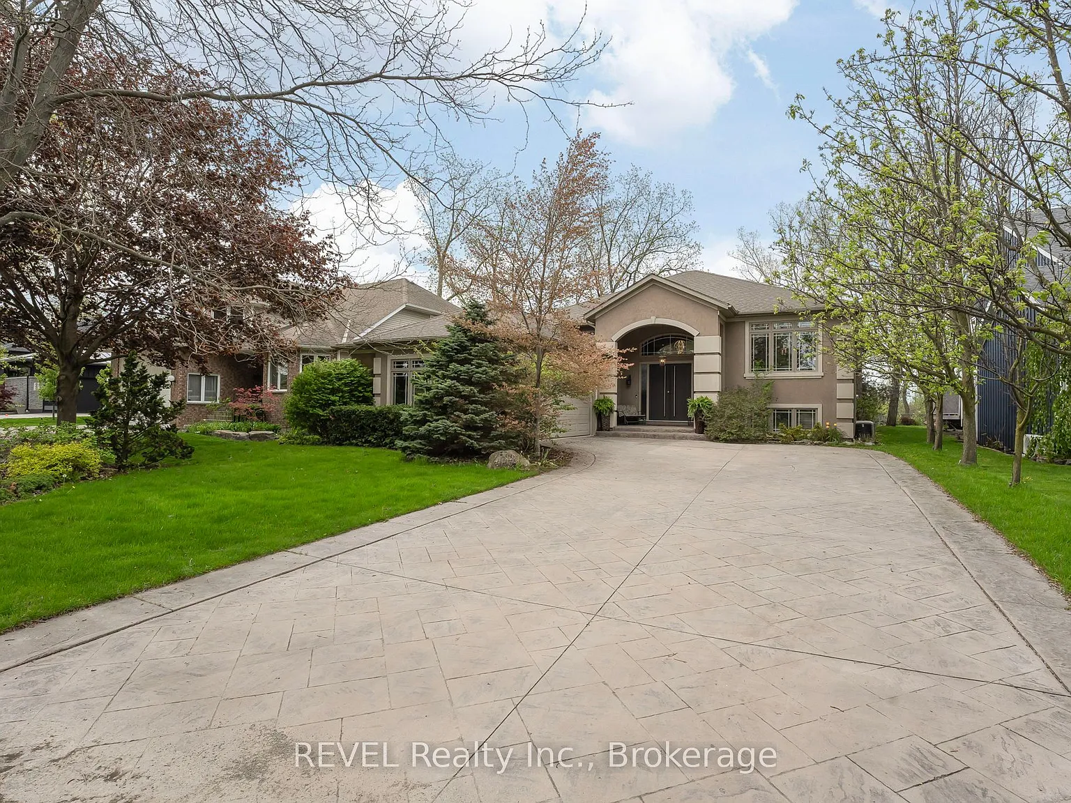 4 bed, $3,600 — Photo 3