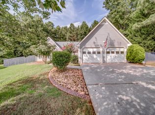 162 Barrington Ct, Hiram, GA 30141