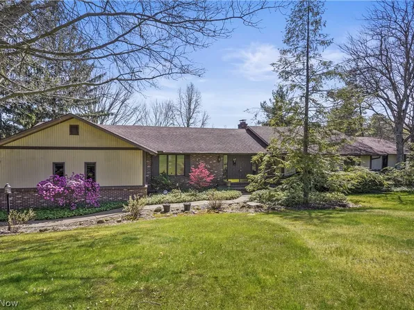 1200 Lake Martin Dr, Kent, OH 44240