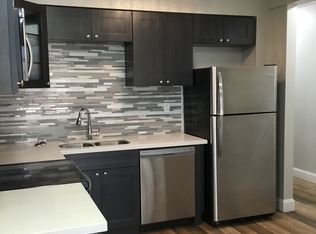 9 Quebec St #302, Oshawa, ON L1H2K3