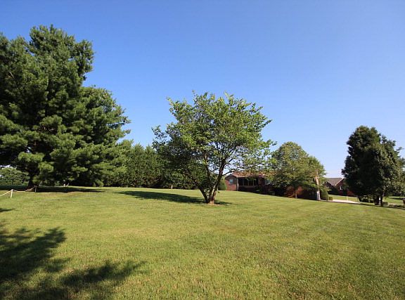 2nd image of 4227 Plantation Dr