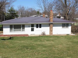 304 E Main St, Drakesville, IA 52552