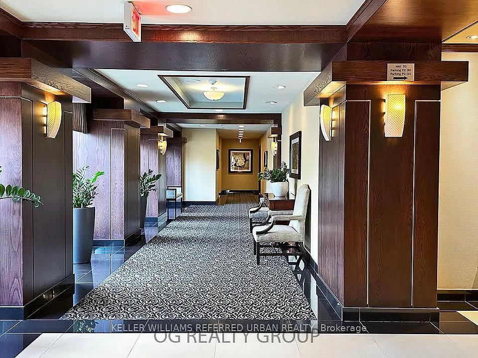 101 Subway Cres #Penthouse 108
