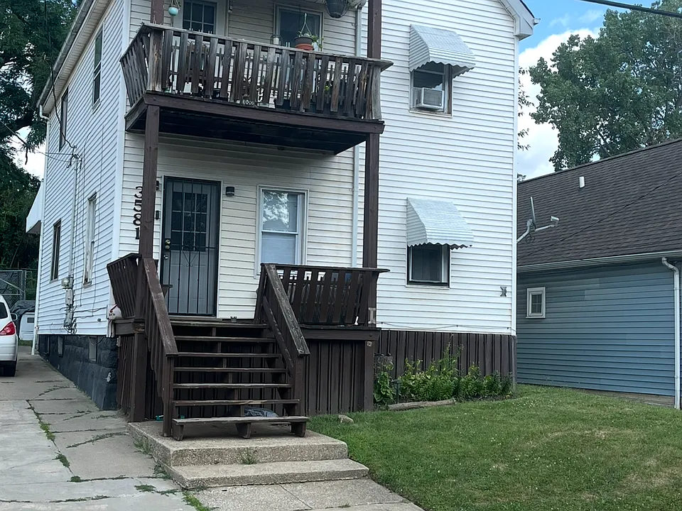 3581 E 76th St #2