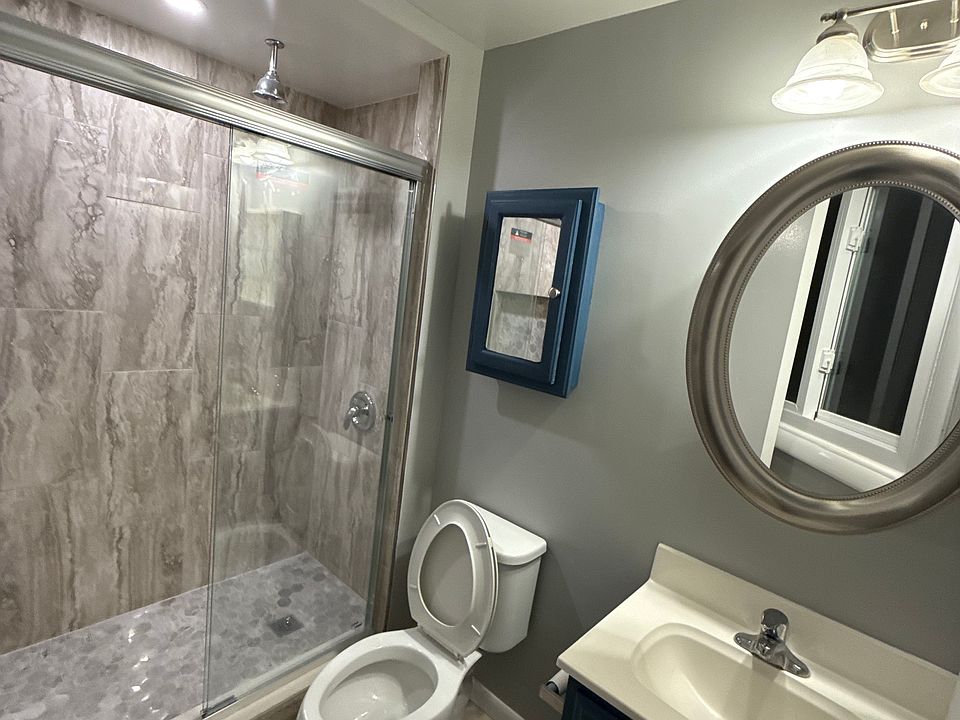 1st image of 1600 Pamela Dr #3