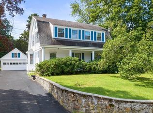 88 Independence St, Canton, MA 02021