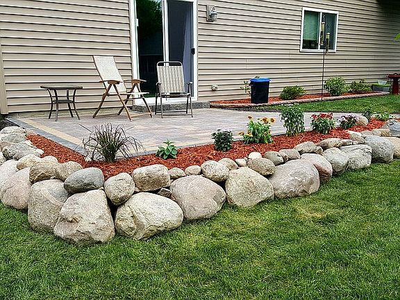 Backyard paver patio