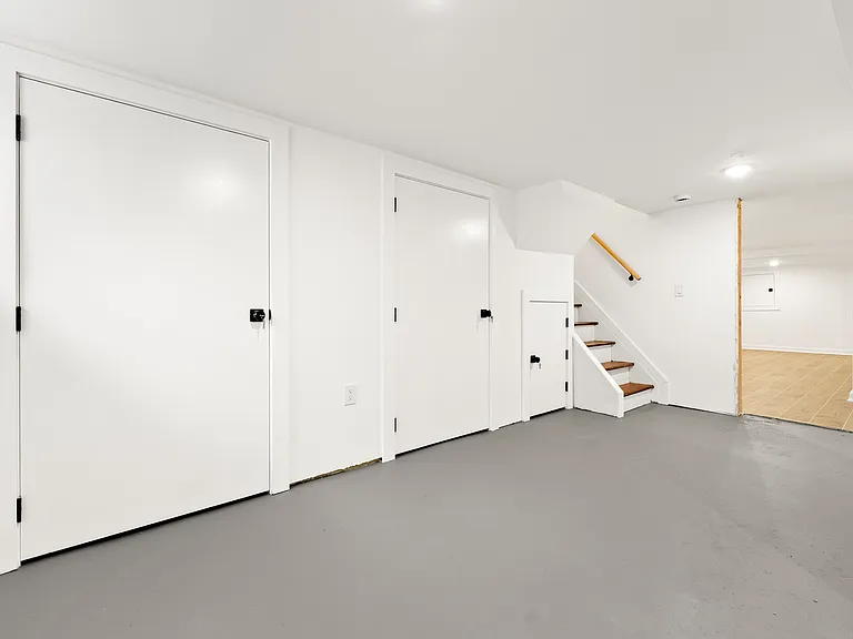 218 Ampere Pkwy #1 — Photo 16