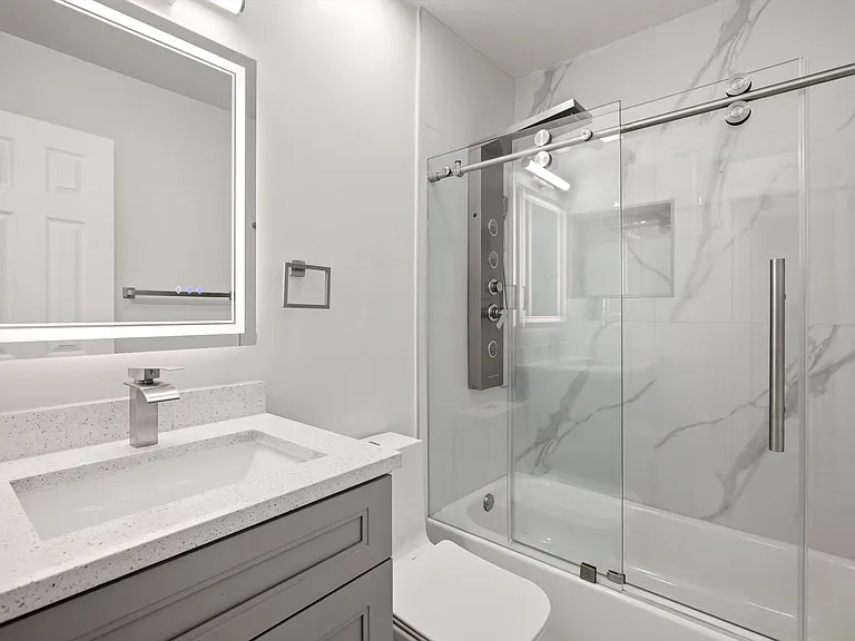 1786 SW 22nd St #1 — Photo 10