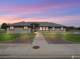 1396 Fairway Dr NE, Moses Lake, WA