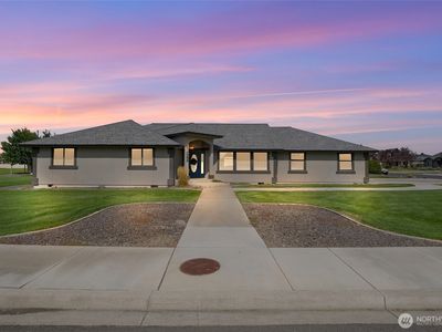 1396 Fairway Drive NE, Moses Lake, WA, 98837