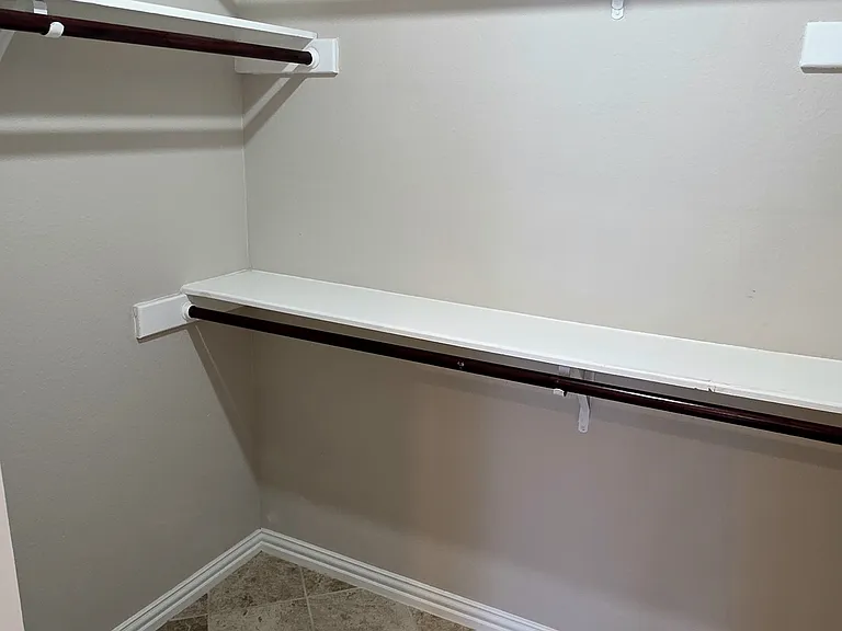 1701 Brokenshoe Dr — Photo 13