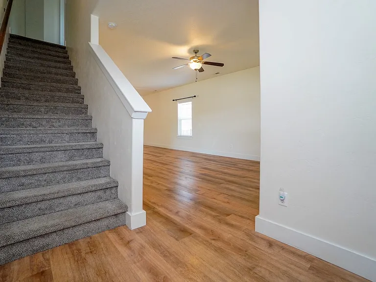 1655 N Azurite Pl — Photo 6