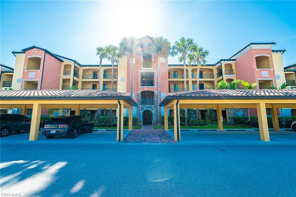 2 bed, 2.0 bath, 1232 sqft, $6,500 — Photo 2