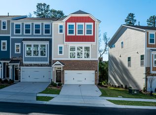 1046 Manorhaven Dr, Durham, NC 27703