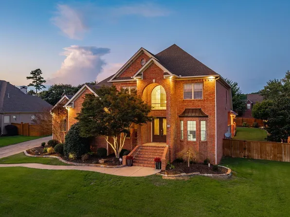 204 Weston Ct, Little Rock, AR 72211