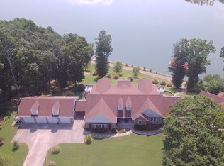 627 Eastbrook Rd, Estill Springs, TN 37330