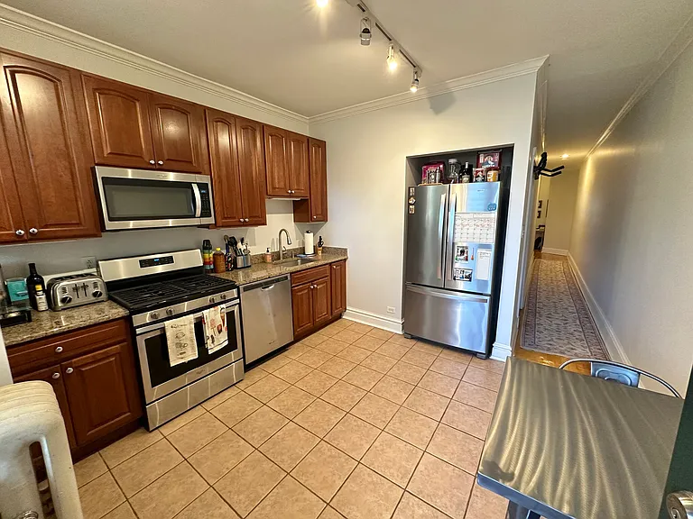 5608 N Kenmore Ave #3 — Photo 12