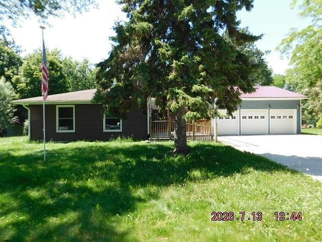 1st image of 957 Emery Street