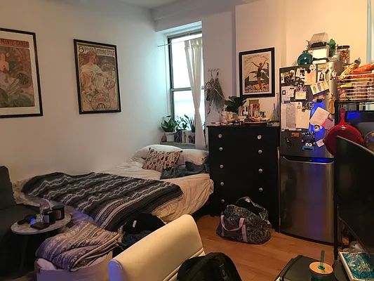 Rented by Sandra Ospina, Licensed Real Estate Broker | media 22