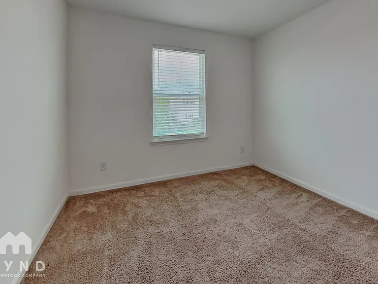 6112 Underwood Way — Photo 13