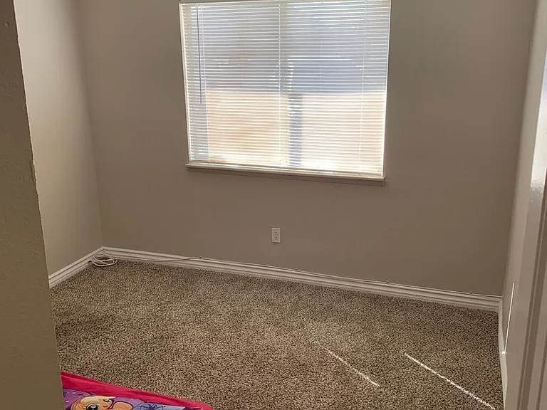 16185 Tawney Ridge Ln — Photo 3