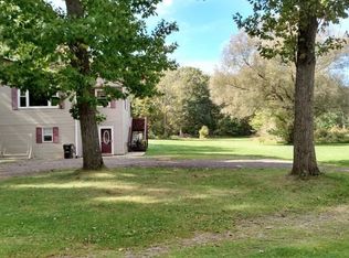 1548 N Sandstone Rd, Jackson, MI 49201