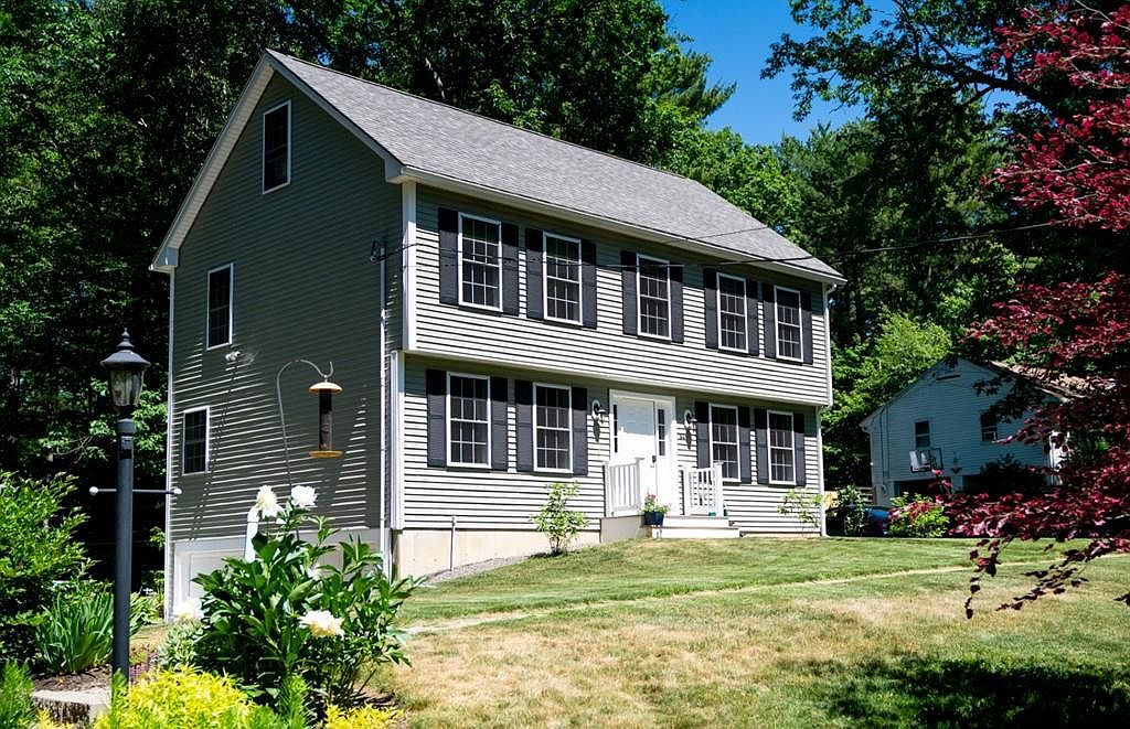 64 Woodridge Rd, East Hampstead, NH 03826 Zillow