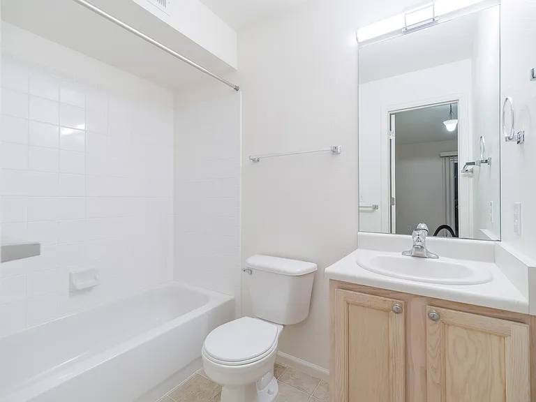 1661 S Cole St #C7 — Photo 11