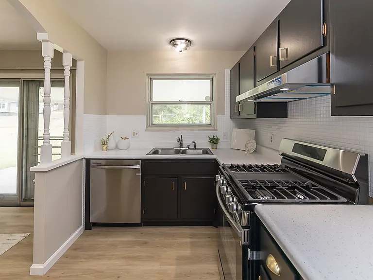 11790 New Halls Ferry Rd — Photo 6