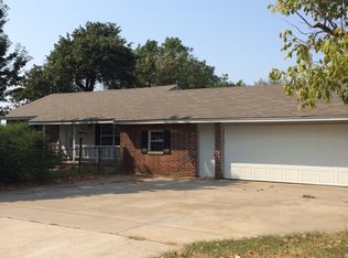 10721 Bellview Dr, Midwest City, OK 73130