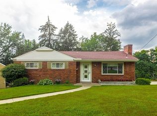 4782 Beall Dr, Pittsburgh, PA 15236