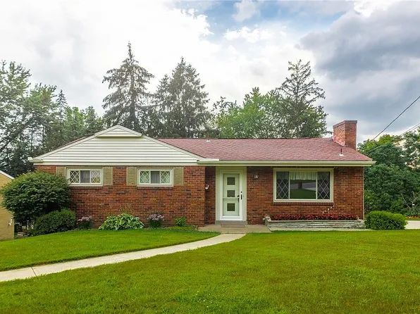 4782 Beall Dr, Pittsburgh, PA 15236