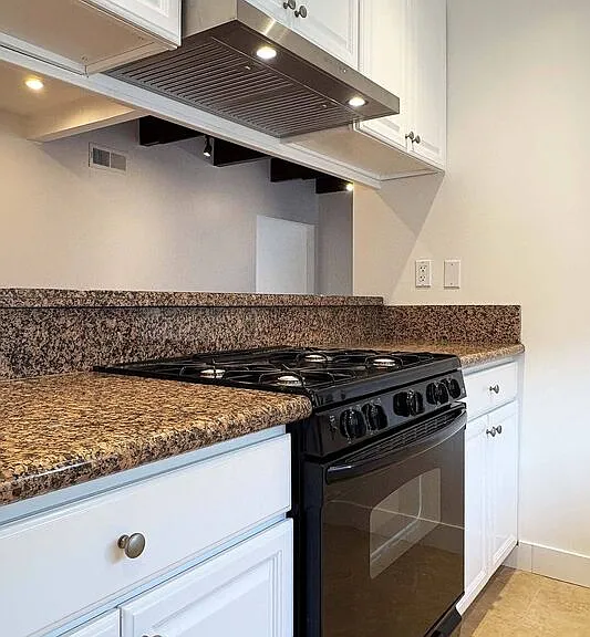 870 Figueroa Ter #1 — Photo 10