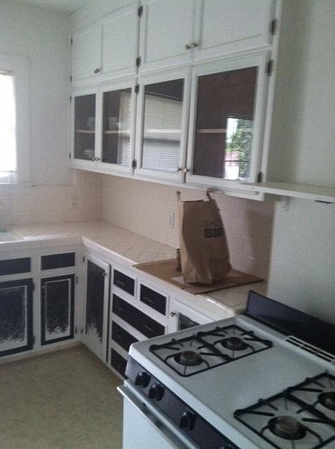 1st image of 748 Carolina St