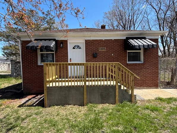 1105 Oklahoma St, Gary, IN 46403