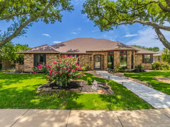 1614 Parkside Trl, Lewisville, TX 75077