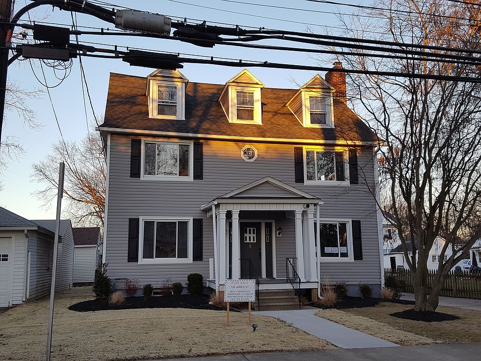 1st image of 126 James St